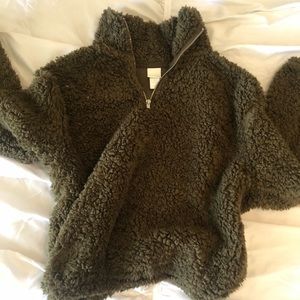 H & m Sherpa sweater